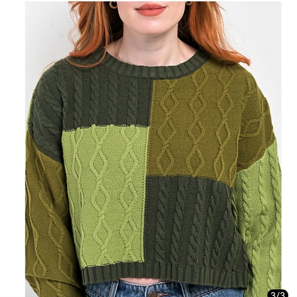Empyre Sweaters - Empyre Green Crew Neck Sweater with Geometric Cable Knit Sz S